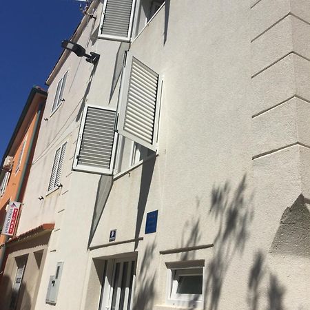 Apartment Chillout House Novalja Exterior photo